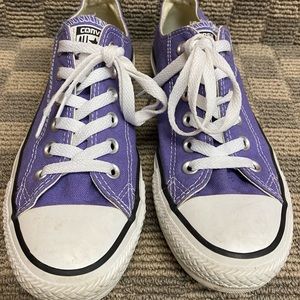 Converse Chuck Tayor All Star  Women's size 7